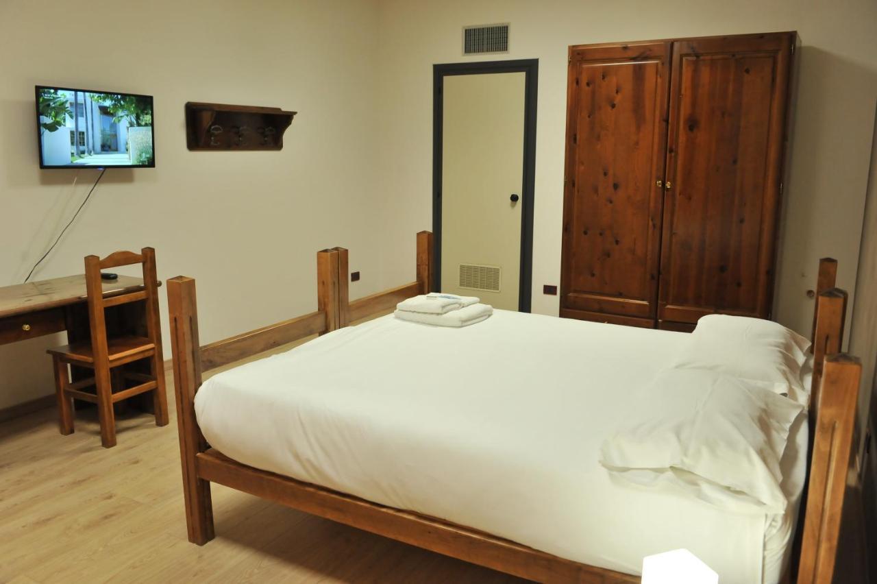 Hotel Theotokos Viggiano Esterno foto